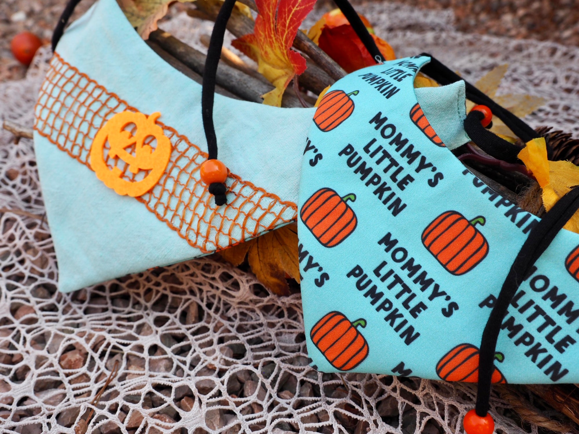 Halloween Kürbis Hundehalstuch Hunde Halstuch Hundebandana Hundemode Katzenmode Katzenaccessoires umweltfreundlich individuell handgemacht personalisiert