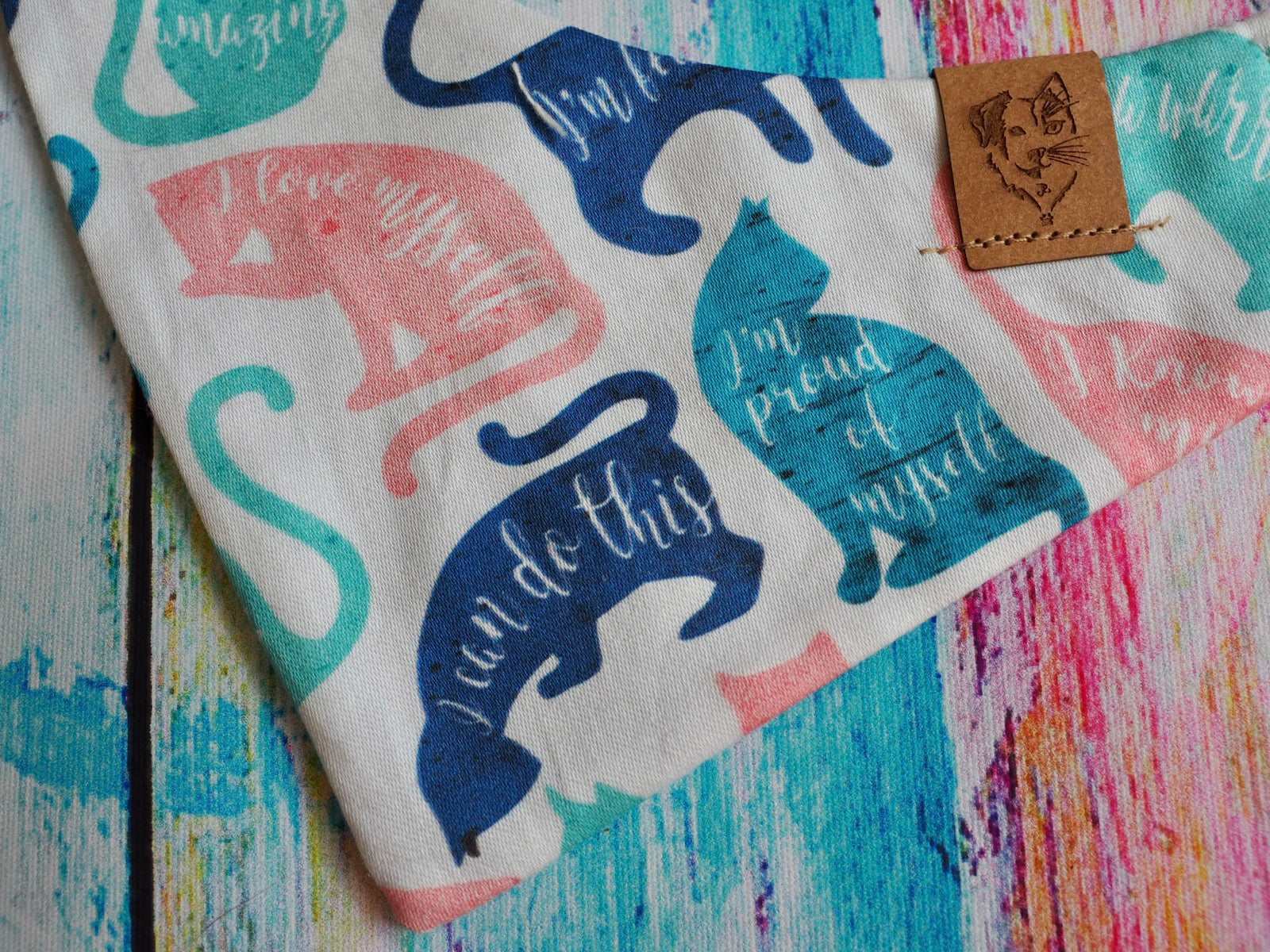 Katzenhalstuch - Katzenaccessoires - Herz - Meowtivate me