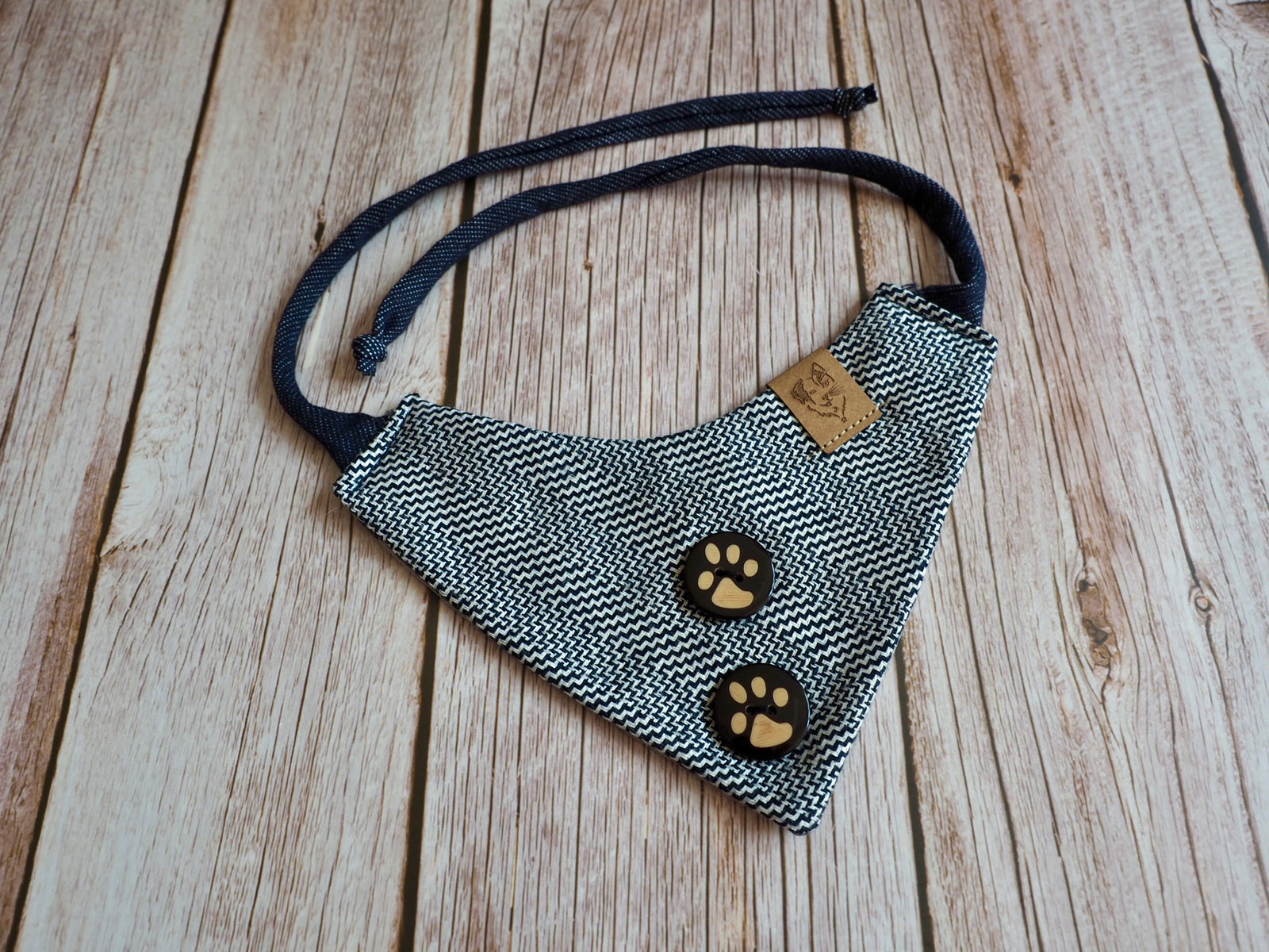 Hundehalstuch - Katzenhalstuch - Pfote - James Pawnd